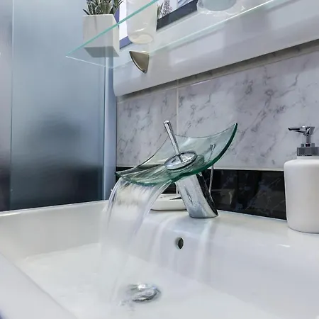 Bagi Apartment In Old Town Center *